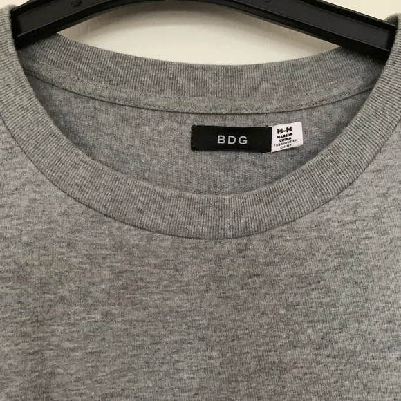 Casual Grey T-Shirt Dress - Crew Neck, Short Sleeve - Picture 3 of 4